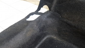 VW Tiguan 18-24 black floor covering, needs cleaning, tear