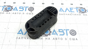 The rear left jack for an Audi Q8 19-26 has a broken mount.