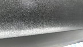 Lower front right door trim for VW Tiguan 18-24: structure, scratches, crack in fastening