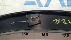 Front left fender arch trim for VW Tiguan 22-24: structure, scratches, broken fasteners