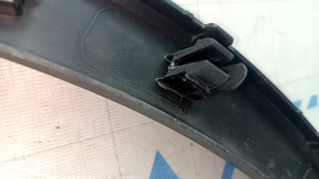 Front left fender arch trim for VW Tiguan 22-24: structure, scratches, broken fasteners