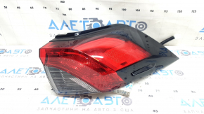 Toyota Rav4 19-24 Japan-built right outer fender light, scratches