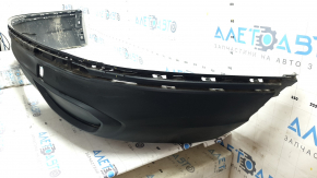 The rear bumper is bare, the lower part of the VW Tiguan 22-24, the structure is without parking sensors, it is torn, dented, the fasteners are broken, there are scratches.
