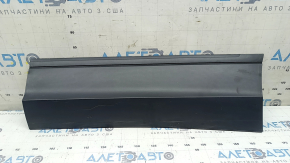 Lower rear left door trim for VW Tiguan 18-24, structure, worn, cracks