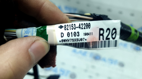Wiring for the rear right door of a Toyota Rav4 19-25