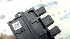 The control unit for the foot opening sensor of the trunk of the BMW 7 G11 G12 16-22 is worn out.