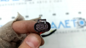 A chip for the foot-operated trunk opening sensor control unit for the BMW 7 G11 G12 16-22