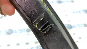 Left trunk lid gutter trim for BMW 7 G11 G12 16-19, broken fasteners on the body