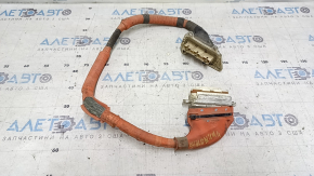 The high-voltage cable for the automatic transmission of the Toyota Avalon 13-15 is short.