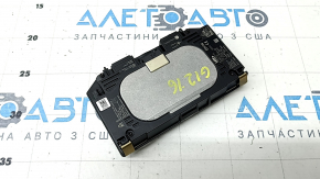 Wireless charger in the armrest of the BMW 7 G11 G12 16-22