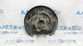 Nissan Leaf 11-12 rear right hub with casing, dented casing