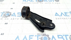 Rusty front exhaust pipe bracket with catalytic converter for Toyota Rav4 19-25