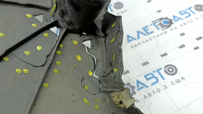 Rear left underbody protection for BMW 7 G11 G12 16-22, tears, dented fastening, missing fragment