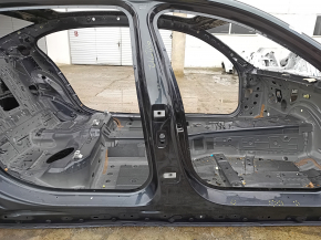The central right body pillar of the BMW 7 G12 16-22 on the body, butt