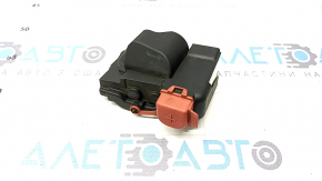 BMW 7 G11 G12 16-22 Battery Positive Terminal Cover