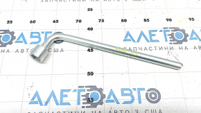Subaru Forester 25-26" wheel wrench