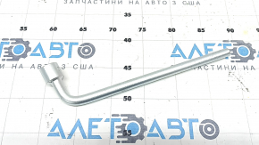 Subaru Forester 25-26" wheel wrench