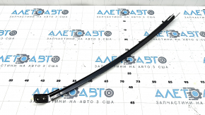Subaru Forester 25-26 rear left door glass guide