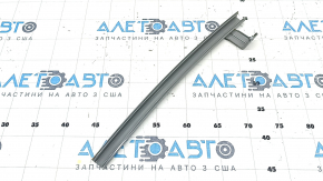 Subaru Forester 25-26 front left door glass guide