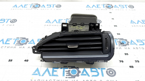 Right front panel air vent deflector Subaru Forester 25-26