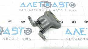 Upper front left door hinge for Subaru Forester 25-26
