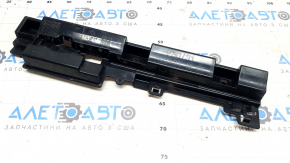 Right threshold bracket, middle part, BMW 3 F30 12-18, broken fastening