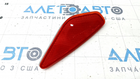 Subaru Forester 25-26 rear right reflector scratched