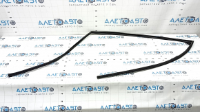 Front left window seal for Subaru Forester 25-26