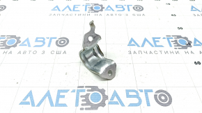 Left front stabilizer bar mounting bracket for Subaru Forester 25-26