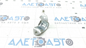 Right front stabilizer bar mounting bracket for Subaru Forester 25-26