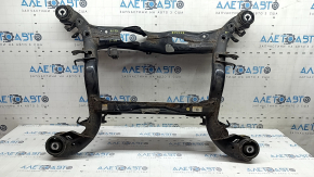 The rear subframe of the Audi Q5 80A 18-24 is rusty, the arm mounting ear is bent