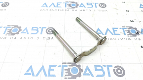 Subaru Forester 25-26 rear axle bracket front