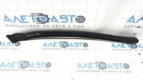 Subaru Forester 25-26 rear right fender arch seal