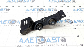Subaru Forester 25-26 rear axle bracket