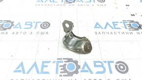 Lower right rear stabilizer bar mounting bracket for Subaru Forester 25-26