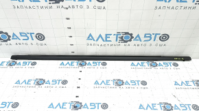 Subaru Forester 25-26 center rear left door glass molding