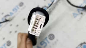 Subaru Forester 25-26 rear right door wiring