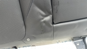 Subaru Forester 25-26 black leather, perforated, blue stitching, with armrest, heated, wrinkled, needs cleaning.