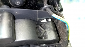 The left charging port housing of the Audi E-Tron 19-23 is bare, without a charging pattern on the key, the key does not press, the axle bushing is broken