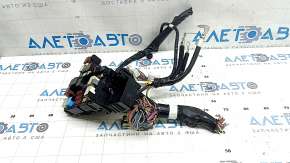 Subaru Forester 25-26 underhood fuse box