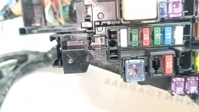 Subaru Forester 25-26 underhood fuse box