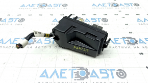 Subaru Forester 25-26 engine compartment relay box