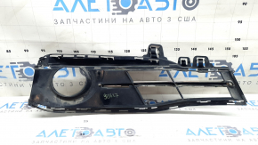 Left fog light grille frame for BMW 3 Series F30 16-18 Sport, partially open, with gray molding, sand
