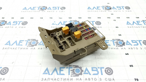 Subaru Forester 25-26 dashboard fuse box