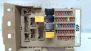 Subaru Forester 25-26 dashboard fuse box