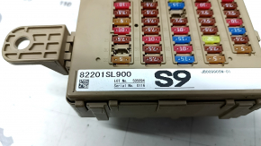 Subaru Forester 25-26 dashboard fuse box
