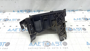 Mercedes X247 GLB 20-26 underhood fuse box housing