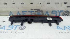 Ford Explorer 20-25 right rear reflector scratches