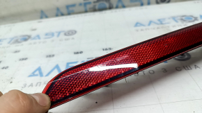 Ford Explorer 20-25 right rear reflector scratches