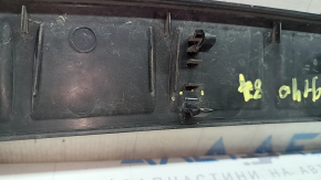 Ford Explorer 20-25 rear bumper upper trim scratches, broken fasteners